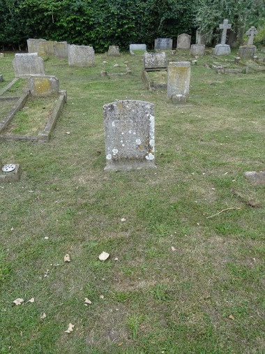 Bone grave