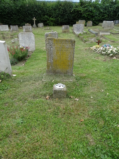Moon grave